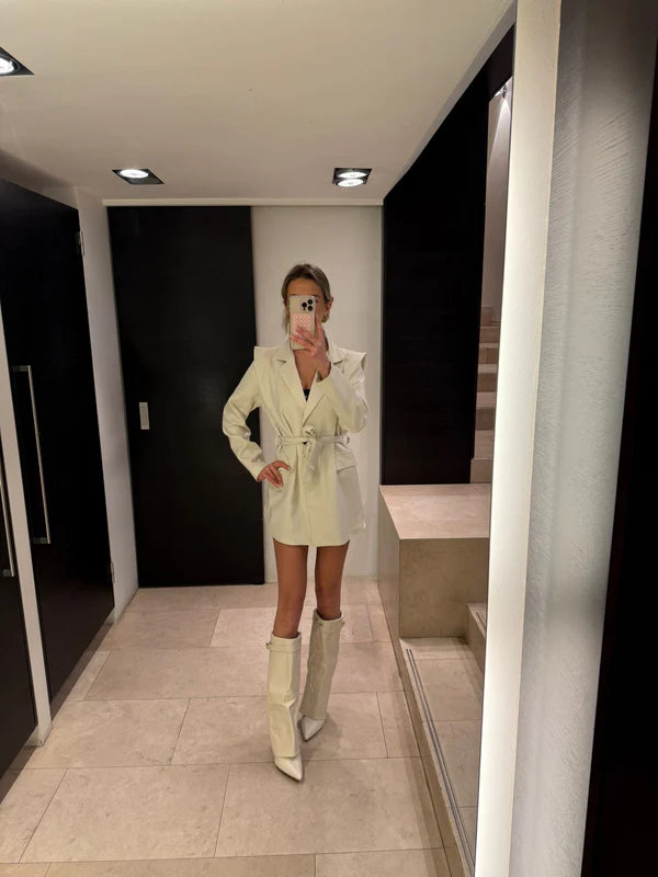 IT Girl Boots With Lock