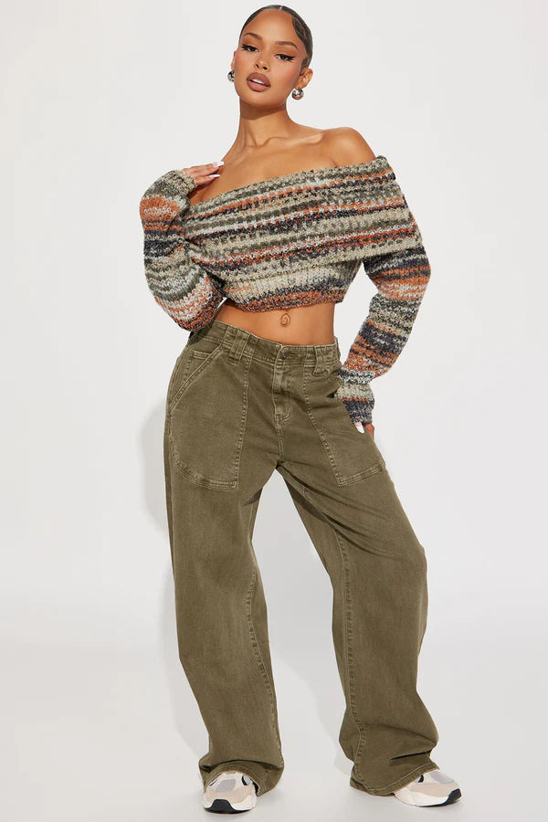 Esra Off Shoulder Sweater