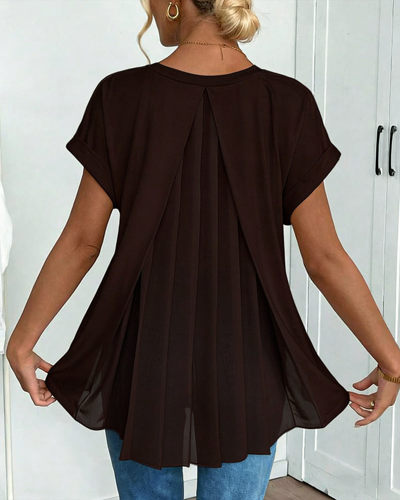 Elle - Short Sleeve T-Shirt
