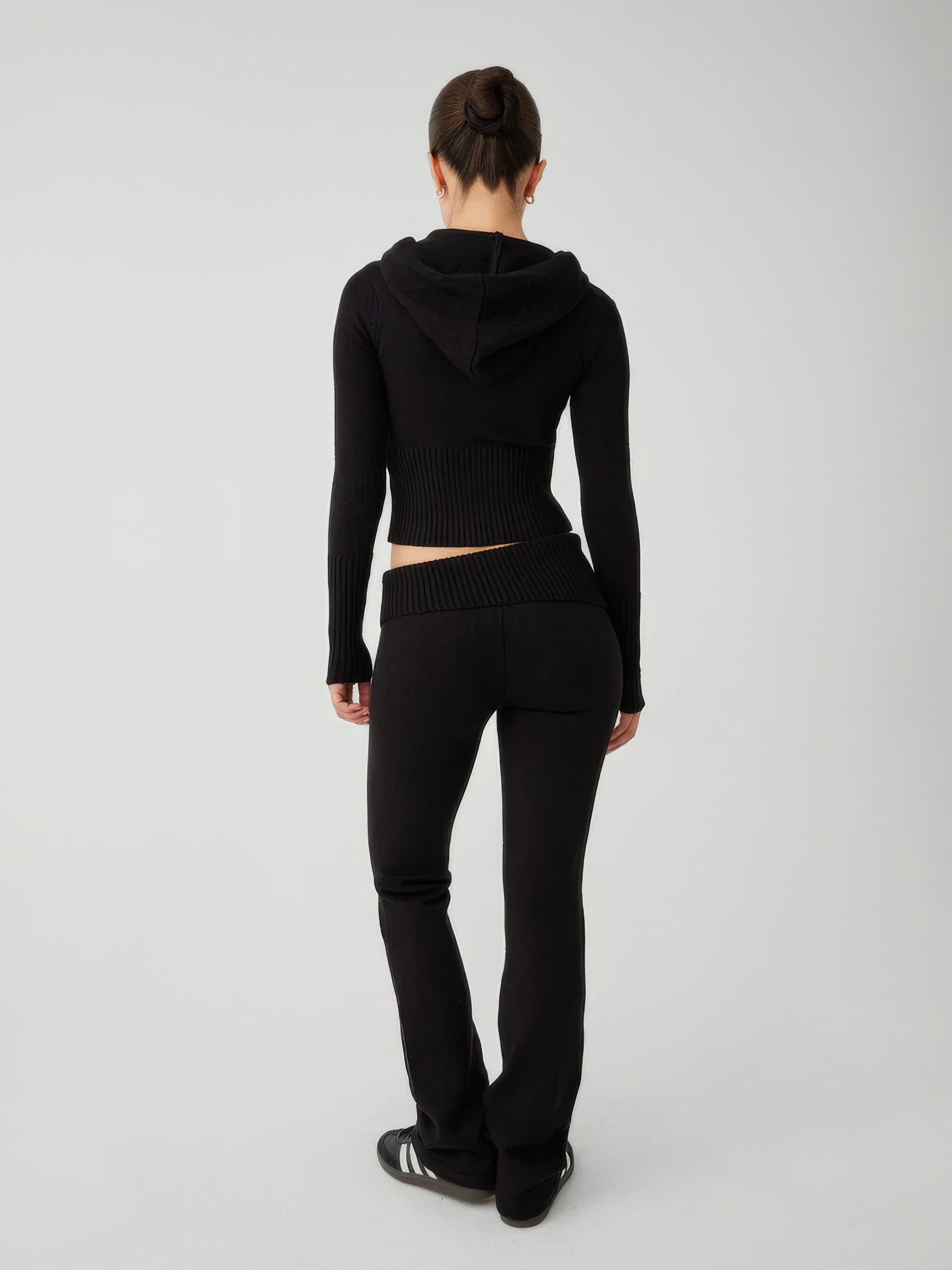 BELLA | Cloud Knit Hoodie + Gratis Cloud Knit Joggers