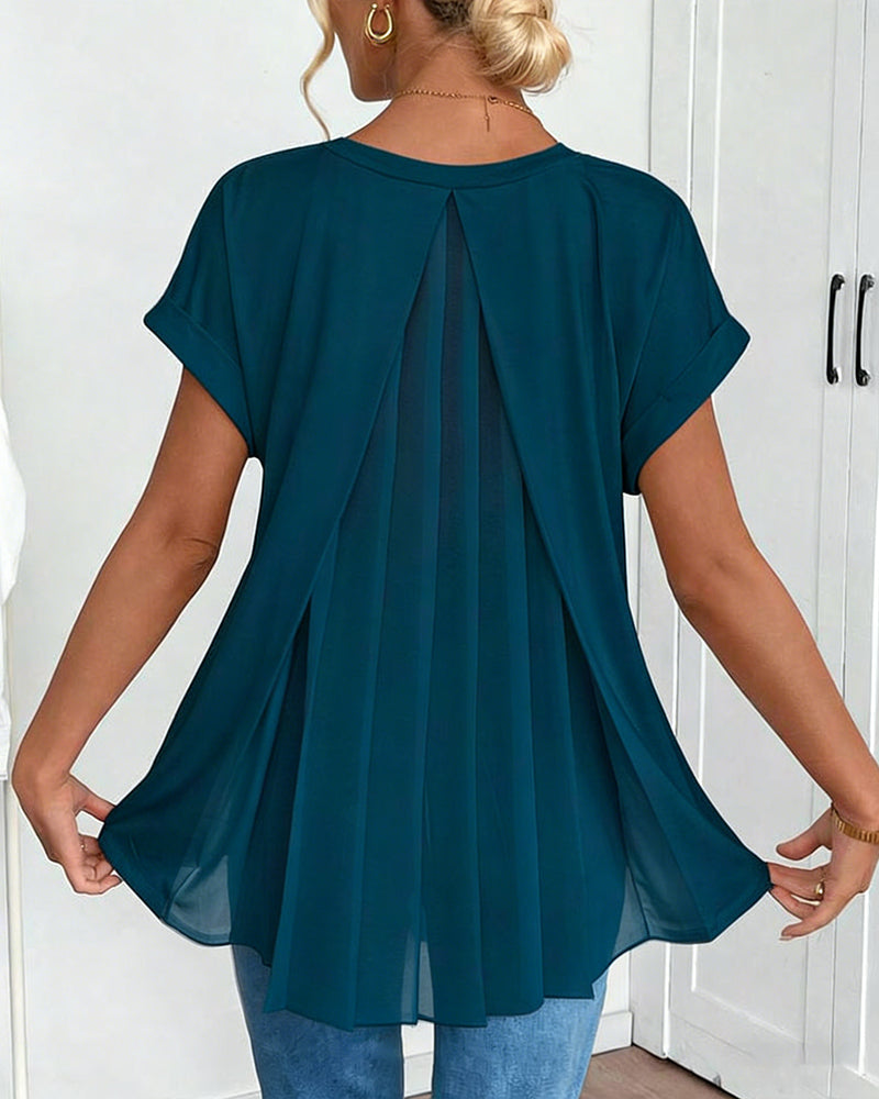 Elle - Short Sleeve T-Shirt