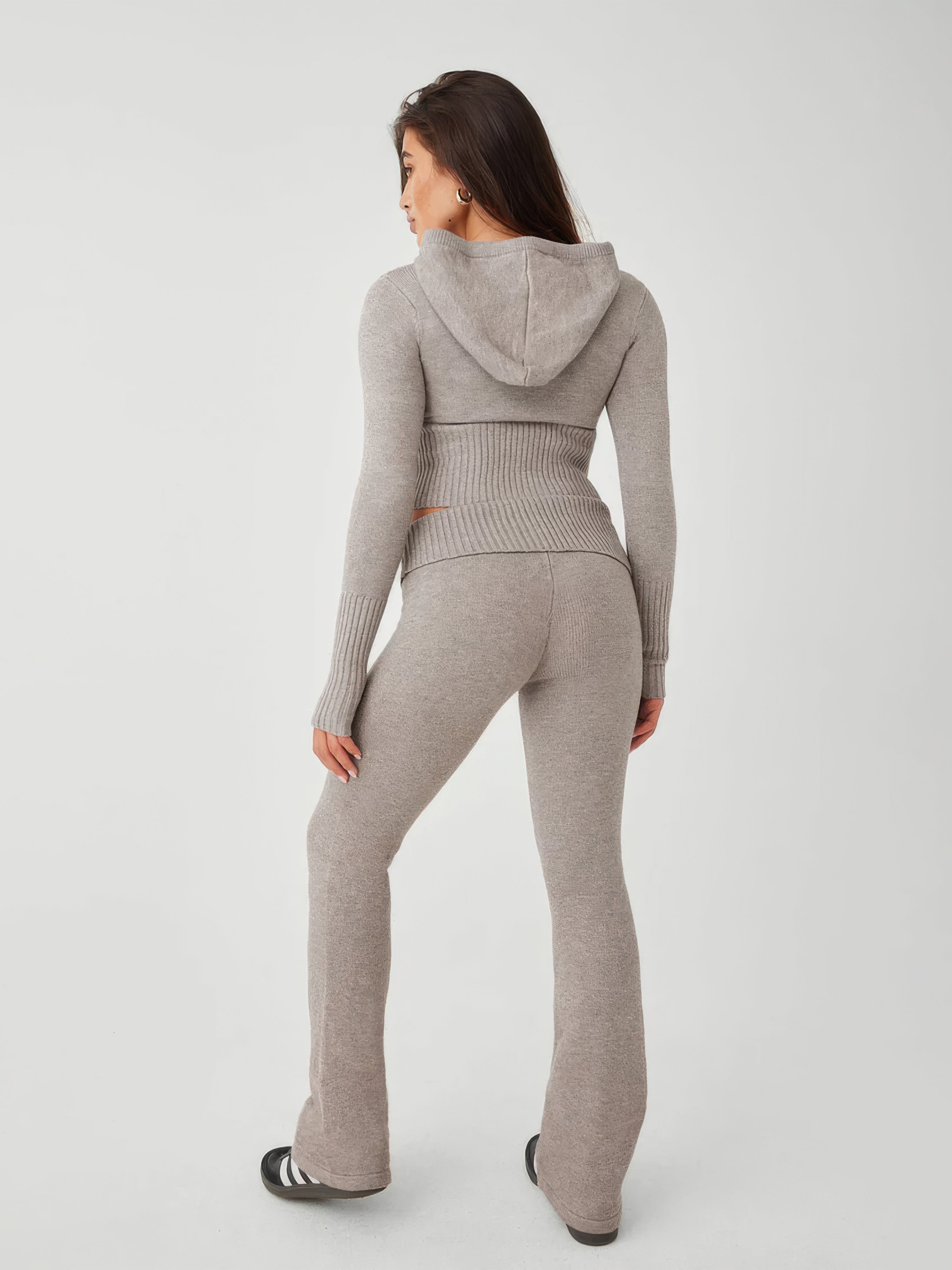 BELLA | Cloud Knit Hoodie + Gratis Cloud Knit Joggers