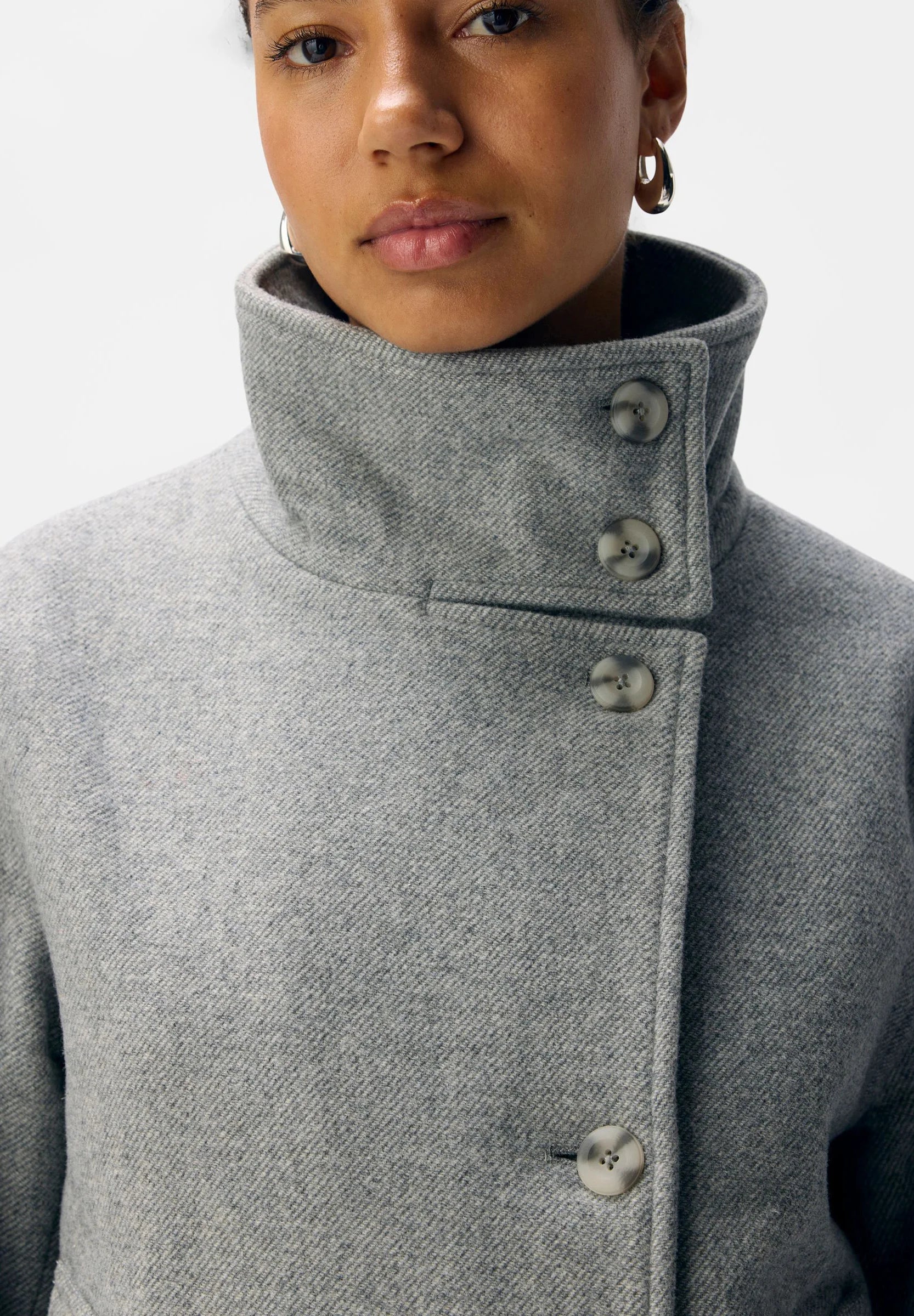 Alyssa Luxe Short Trench