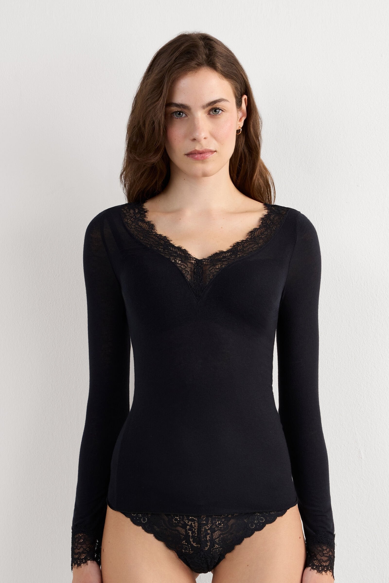Laylin Long Sleeve Lace Top
