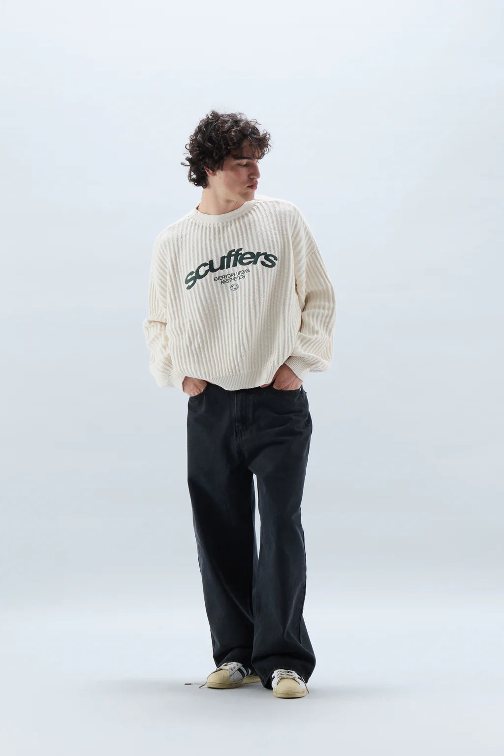 Iconic With Love Jersey Unisex - LOUVELLI