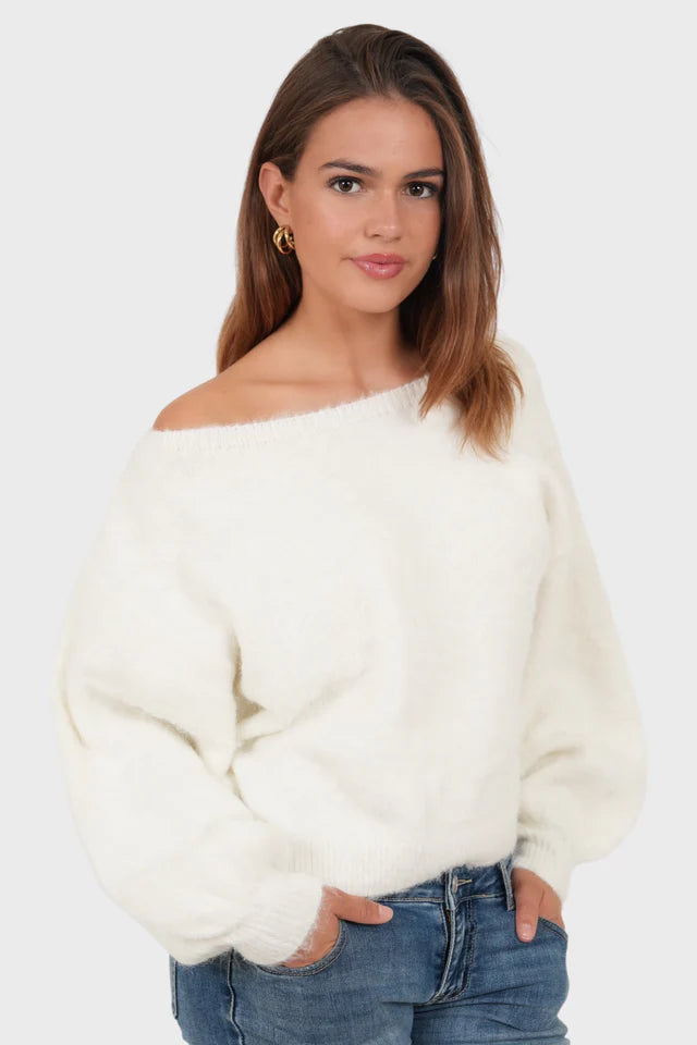 Tamara Off Shoulder Pullover