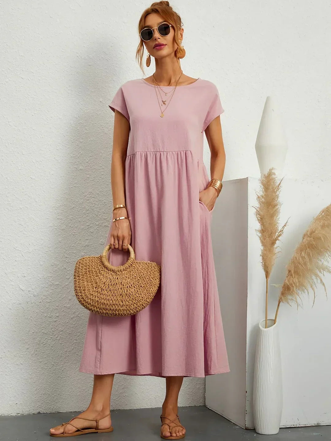 Lydia Elegant Midi Dress