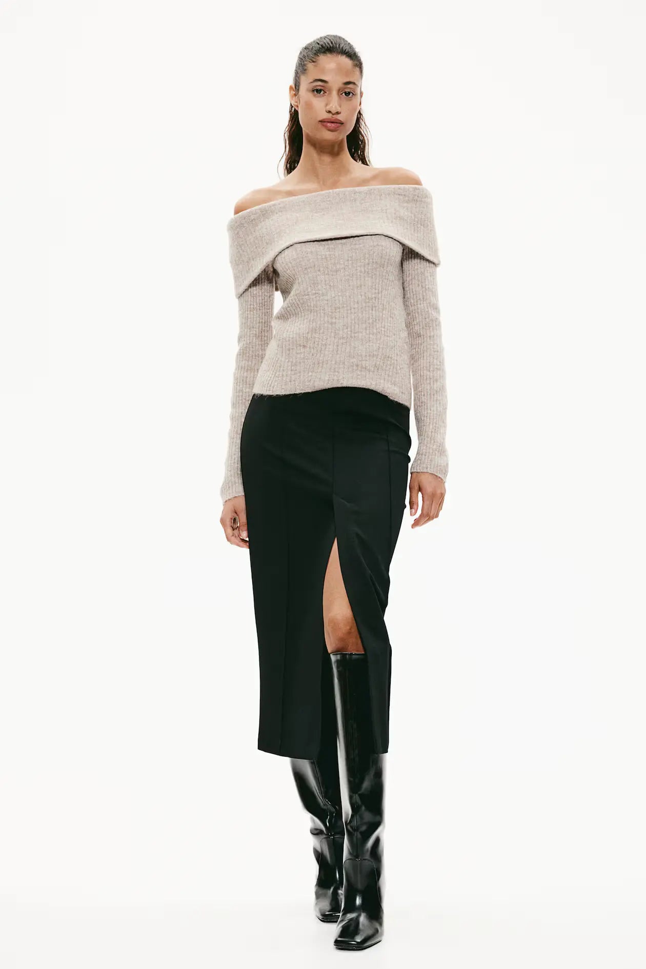 Off-the-Shoulder Sweater – LOUVELLI