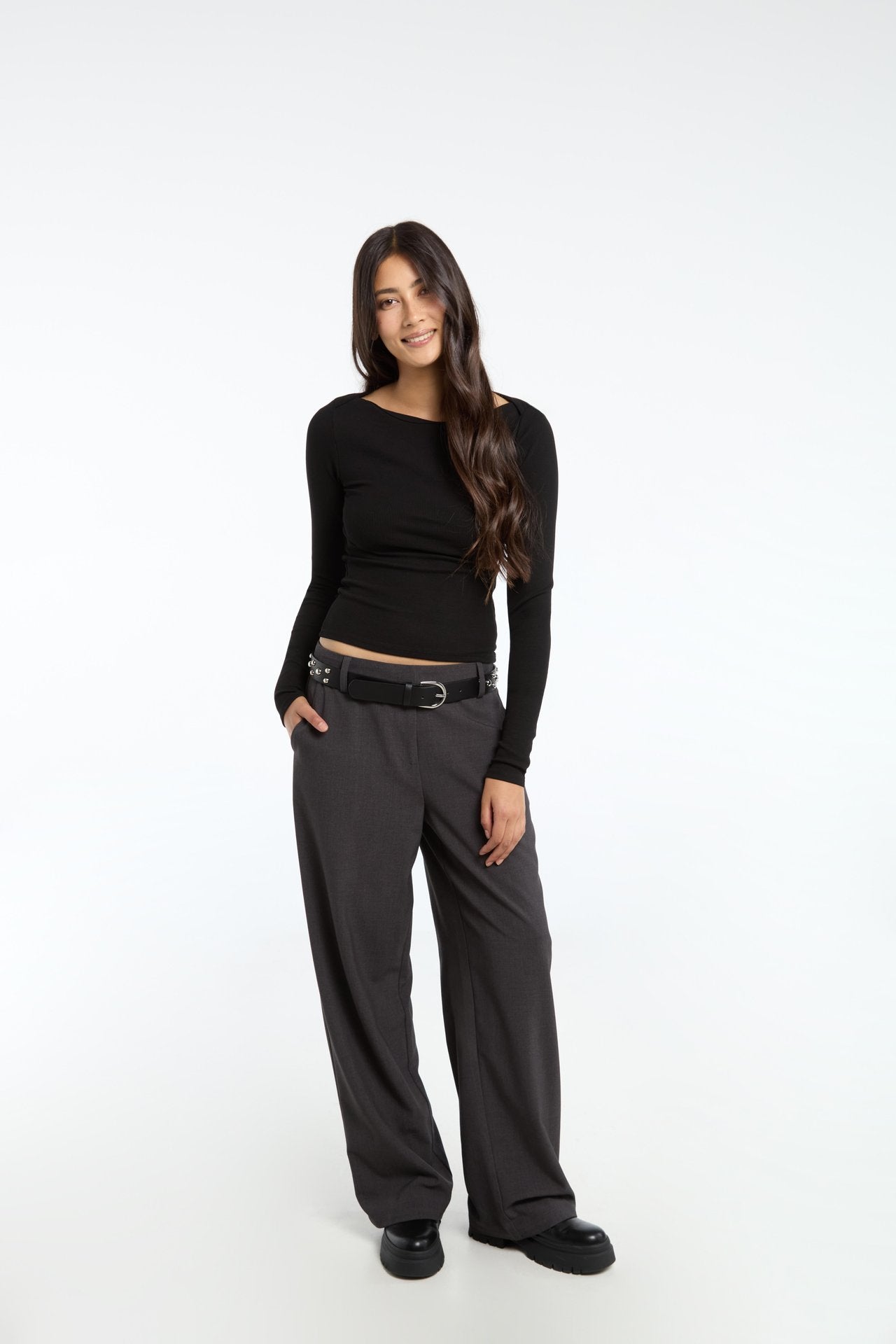 Eline Basic Long Sleeve