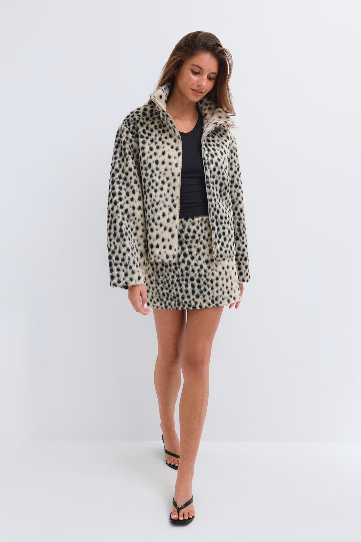 Leo High Neck Jacket