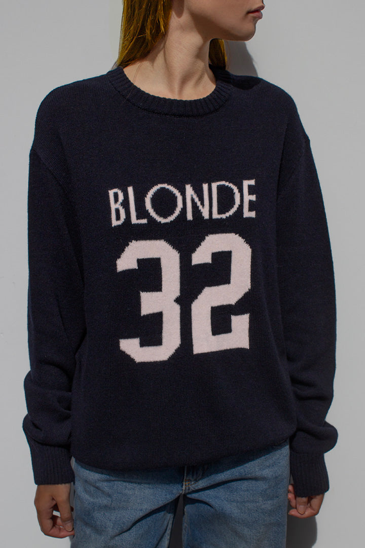 Blonde & Brunette Sweater 1+1 GRATIS