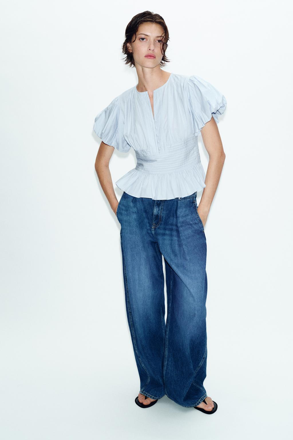 Mya Puff Sleeves Blouse
