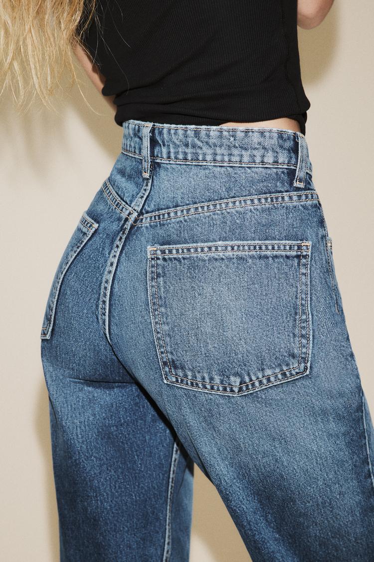 Amber High Waist Mom-Fit Jeans