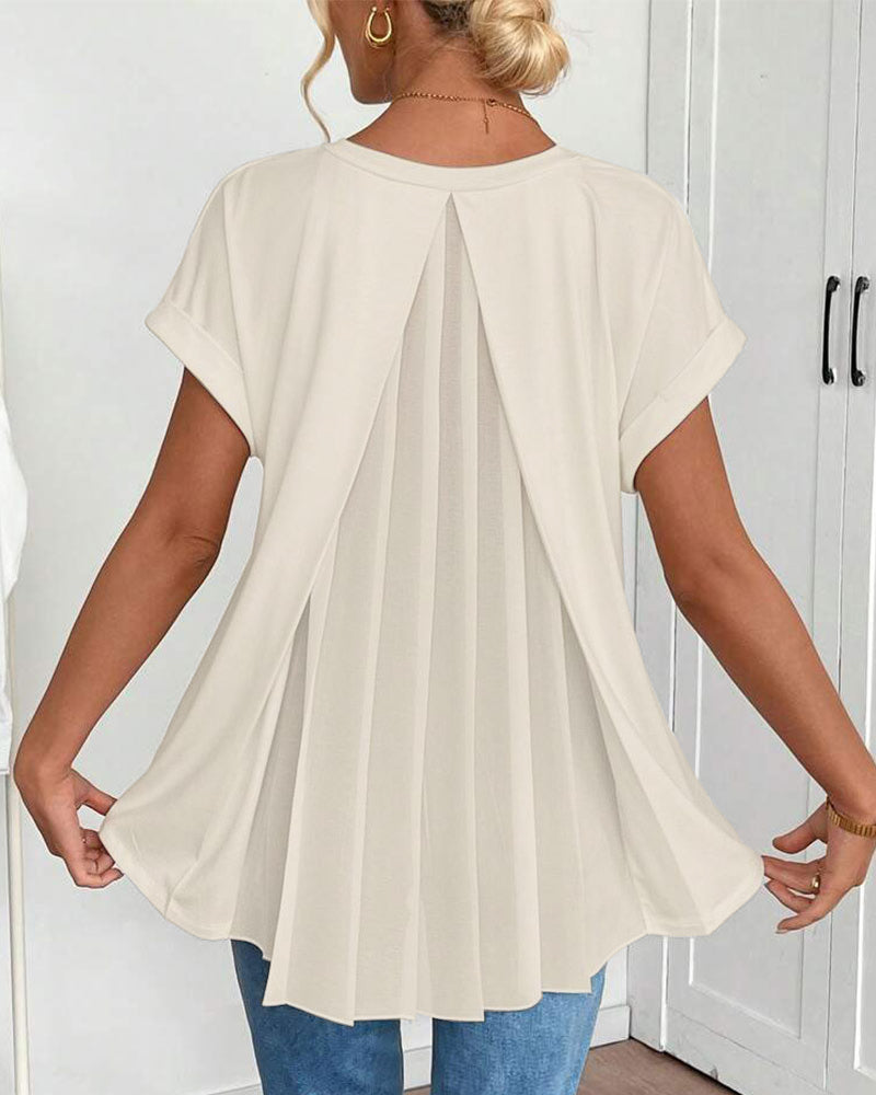 Elle - Short Sleeve T-Shirt