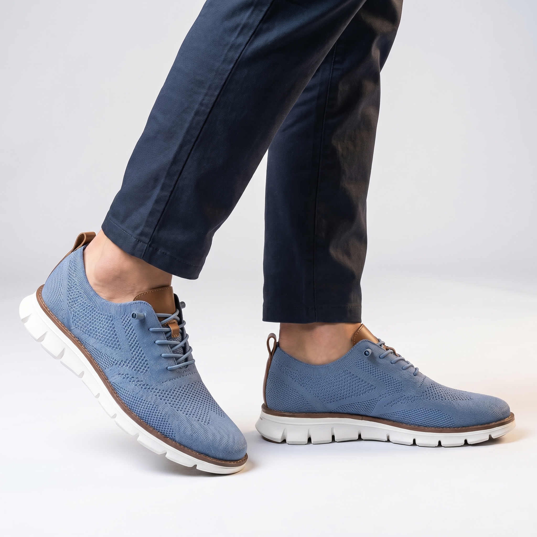 Lewis – Mesh Knit Shoes