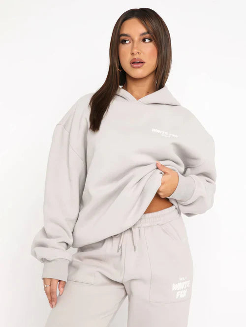 White Fox Hoodie + GRATIS Sweatpants