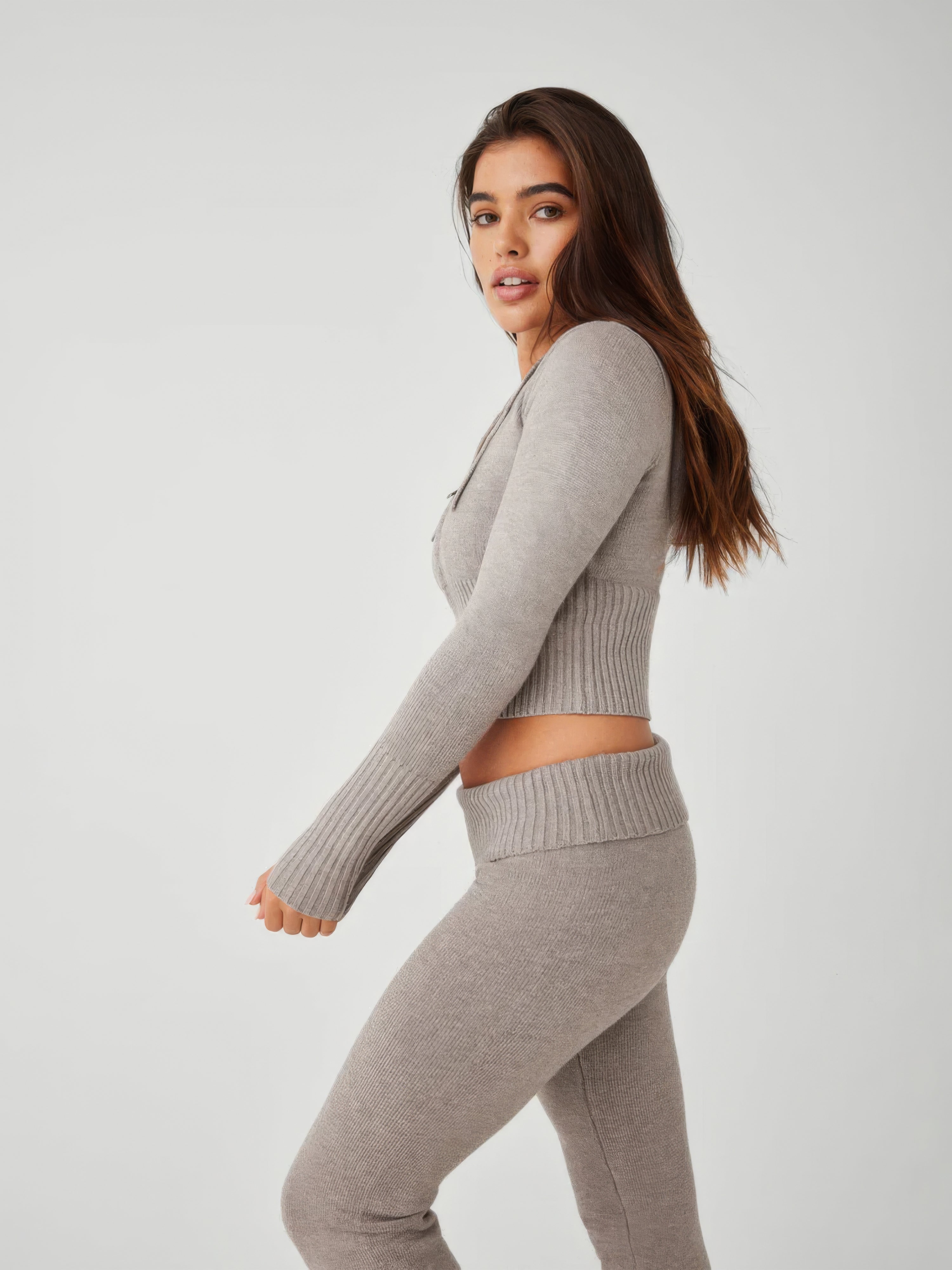 BELLA | Cloud Knit Hoodie + Gratis Cloud Knit Joggers