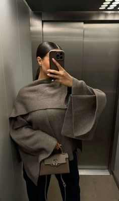 Cape Coat - LOUVELLI
