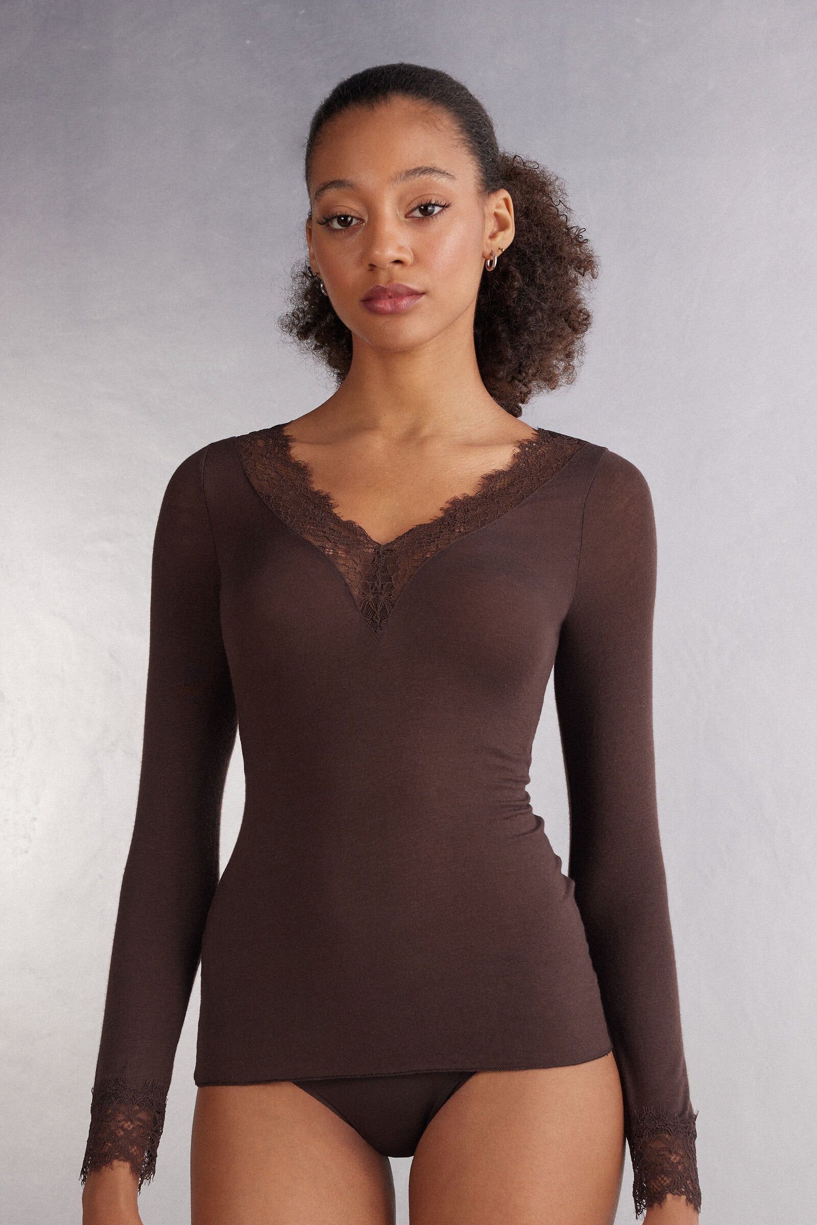 Laylin Long Sleeve Lace Top