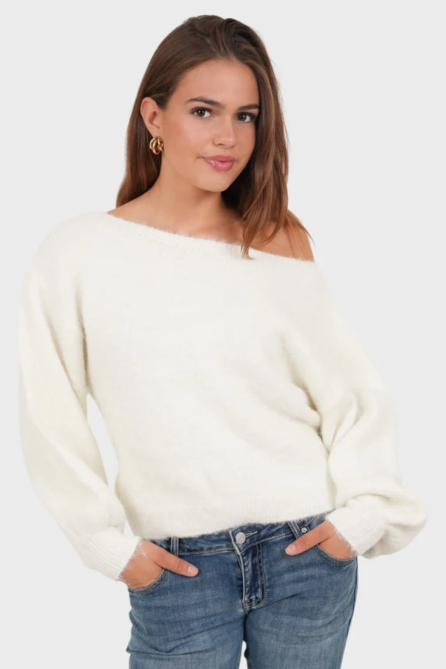 Tamara Off Shoulder Pullover