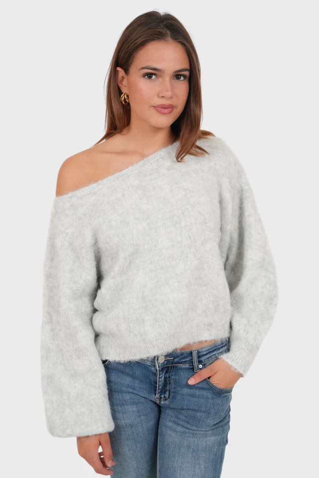 Tamara Off Shoulder Pullover