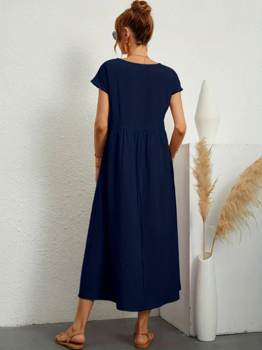 Lydia Elegant Midi Dress