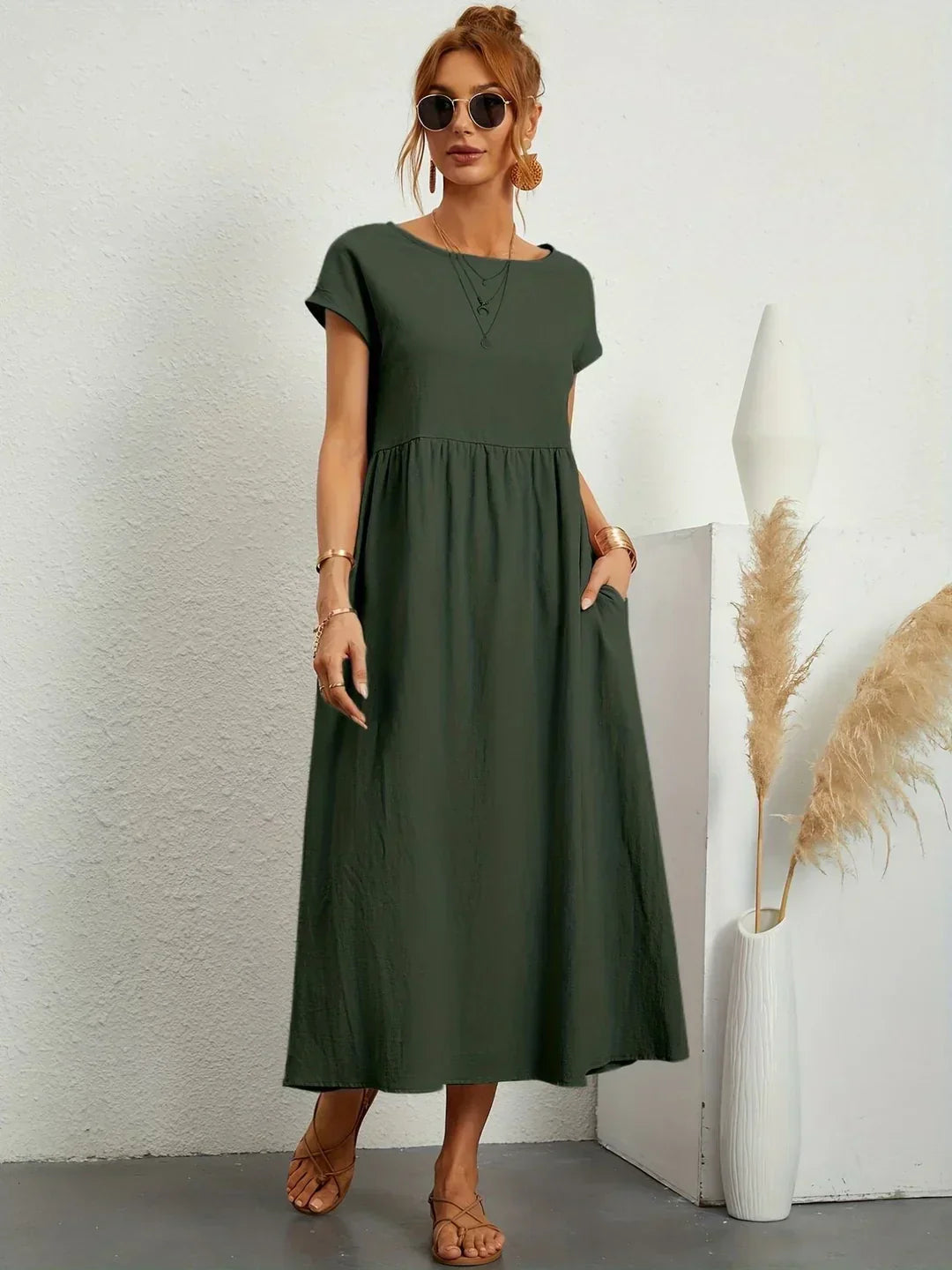 Lydia Elegant Midi Dress