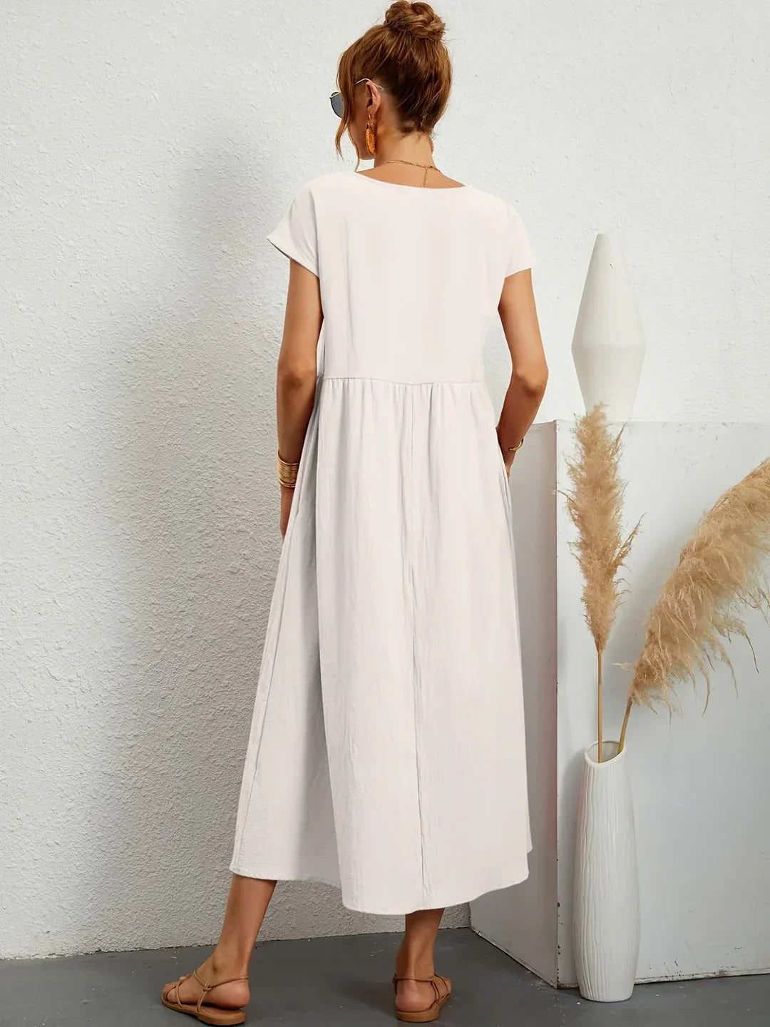 Lydia Elegant Midi Dress